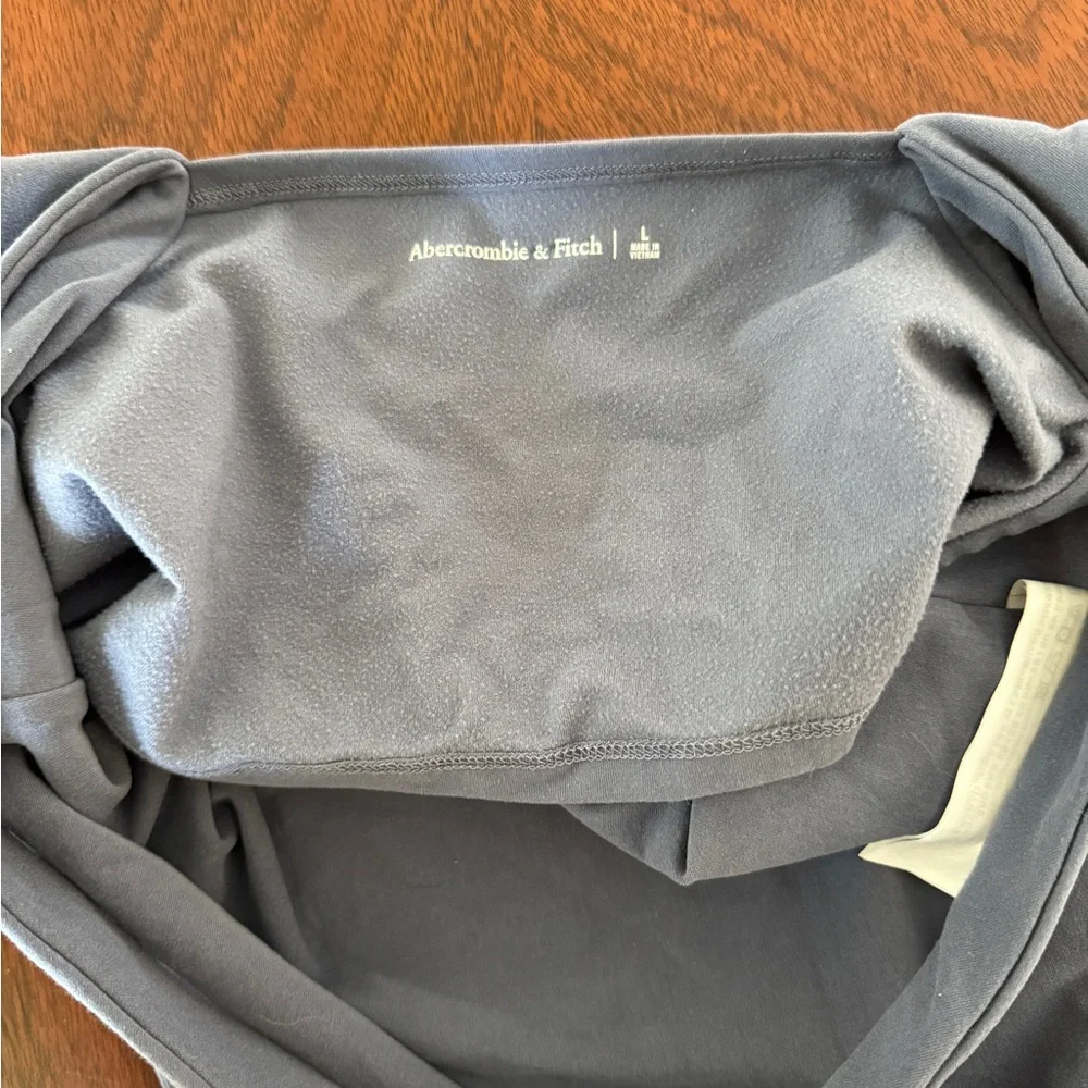 Abercrombie & Fitch Charcoal Halter Top - Picture 3 of 4